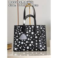 LV專櫃2023新款LV x YK OnTheGo中號手袋 M45595黑色圓點 路易威登手提托特包 dn1373