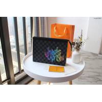 lv手包 N60308原單 多功能Pochette Voyage中號手袋 lv男士手拿包  lvqb1820