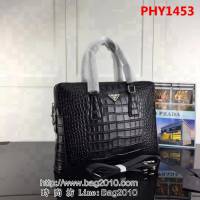 普拉達PRADA原單 81189-1黑色原單鱷魚紋 爆款男士商務手提包 PHY1453