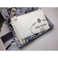 prada錢包 普拉達專櫃最新十字紋牛皮手拿包 2NG005 PRADA男士手包  pyd2122