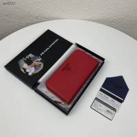prada錢包 普拉達專櫃最新爆款長錢包 1ML506 prada女士單拉鏈錢包  pyd2212