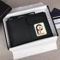 prada手包 普拉達十字紋牛皮手拿包 2NG005 PRADA限量版最新摩登態度系列手包  pyd2264