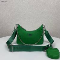 prada女包 普拉達2020新款nylon Hobo手拎包 時尚百搭 prada腋下包 1BH204 Prada單肩斜挎包  pyd2390
