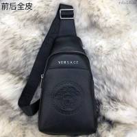 VERSACE男包 爆款 范思哲男士胸包 黑色 简约经典款 6021  rdn1006