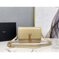 YSL爆款女士包包 聖羅蘭經典款MONOGRAM金屬旋扣大號郵差包 YSL肩背斜挎包 634305  jjh1085