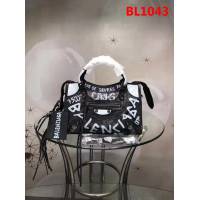 BALENCIAG巴黎世家 歐洲水貨 Balenciaga city小黑釘 限量 爆裂紋羊皮黑白塗鴉 可手提單肩斜跨  BL1043