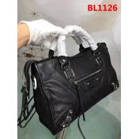 BALENCIAG巴黎世家 原版義大利進口山羊皮 小黑釘 單肩斜挎包  BL1126