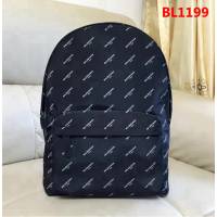 BALENCIAG巴黎世家 2018春夏新款 防水牛津布 雙肩包 黑82116-28#  BL1199