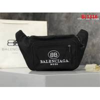 BALENCIAG巴黎世家 頂級原版品質  白色繡花 胸包 腰包 男女同款 482389  BL1316
