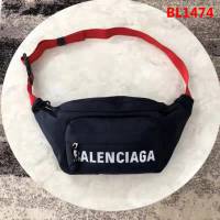 BALENCIAG巴黎世家 爆款 2018年早秋 Wheel Logo 刺繡腰包  BL1474