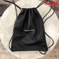 BALENCIAG巴黎世家 新品 抽繩背包  BL1556