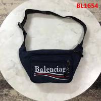 BALENCIAG巴黎世家 帆布胸包 腰包 可樂logo  BL1654