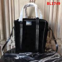 BALENCIAG巴黎世家 BALENCIAGA BAZAR 羊羔毛 手提肩背包  BL1749