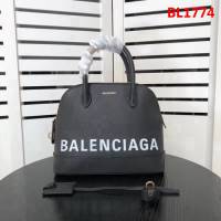 BALENCIAG巴黎世家 新款貝殼包 2018秋冬火爆款 休閒百搭 手提肩背包  BL1774