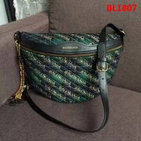 BALENCIAG巴黎世家 半月腰包 進口絨布 滿飾Balenciaga標識提花  BL1807