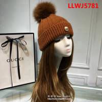 GUCCI古馳 百搭跑量款 2018秋冬 狐狸毛球毛線帽 LLWJ5781