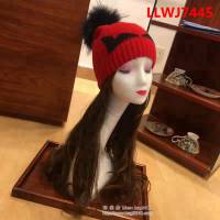 FENDI芬迪 秋冬新款 原單小怪獸 羊毛線配狐狸毛球針織帽 LLWJ7445
