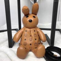 MCM雙肩背包 原單 2197 2018款 吉祥物小兔子 Visetos印花塗層帆布 MCM單肩斜挎女包  mdmc1068
