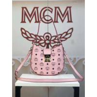 MCM女包 原單 6245 Patricia水餃包 Visetos塗層帆布 MCM單肩包 時尚風格斜挎女包  mdmc1081
