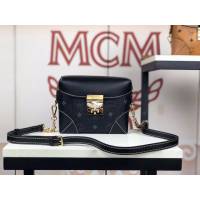 MCM女包 原單 6240 月彎形行李袋 Berlin Visetos腰包 MCM單肩斜挎女包  mdmc1131