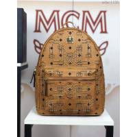 MCM雙肩背包 原單 5927小號 Gunta“M”字形鉚釘背包 金屬鉚釘 MCM女背包  mdmc1136
