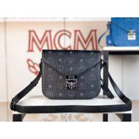 MCM女包 原單 6230 Patricia郵差單肩包 MCM經典圖案 MCM斜挎女包  mdmc1367