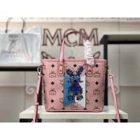 MCM女包 原單 6203兔子打釘 飾有可愛圖案 Anya購物袋 MCM女手提包 手拎包 MCM斜挎單肩包  mdmc1421