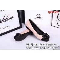 CHANEL香奈兒 18早春 獨家金典老款 升級版本 942小羊皮+羊皮花 單皮鞋 QZS1592