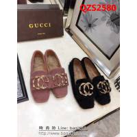 GUCCI古馳 新款 羊羔毛水鑽扣飾 舒適保暖 時尚瓢鞋 QZS2580