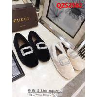GUCCI古馳 新款 羊羔毛水鑽扣飾 舒適保暖 時尚瓢鞋 QZS2582