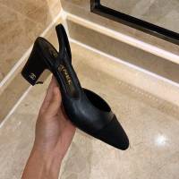 Chanel女鞋 香奈兒時尚經典涼鞋 Chanel中跟涼鞋  naq1086