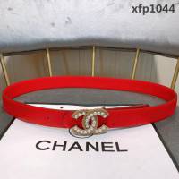 CHANEL香奈兒 18新款 CC珍珠水鑽扣 精品光滑優雅皮帶 上身效果巨好 奢華經典 小紅書火爆款   xfp1044