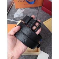 LV皮帶 經典LV腰帶系列 路易威登壓紋牛皮男士腰帶  xfp2114