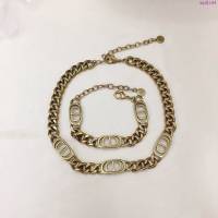Dior飾品 迪奧經典熱銷爆款復古金色女項鏈  zgd1144