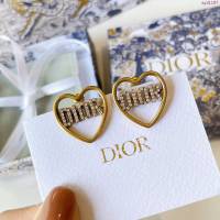 Dior飾品 迪奧經典熱銷款愛心滿鑽耳釘耳環  zgd1187