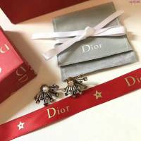 Dior飾品 迪奧經典熱銷款珍珠鑽石星星耳環 不對稱煙花復古珍珠扇形耳釘  zgd1189