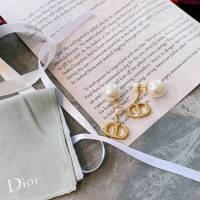 Dior飾品 2021新款DIOR迪奧CD珍珠耳釘  zgd1260