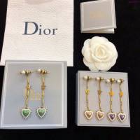 Dior飾品 迪奧經典熱銷款蜜蜂CD桃心愛心耳釘耳環  zgd1437