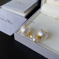 Dior飾品 迪奧經典熱銷款CD大小珍珠耳釘耳環  zgd1451