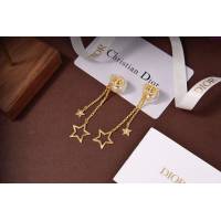 Dior飾品 迪奧經典熱銷款CD珍珠星星長款鏈條耳釘耳環  zgd1458