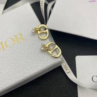 Dior飾品 迪奧經典熱銷款CD字母金色吊墜鑲嵌珍珠耳環耳釘  zgd1500