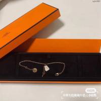 Hermes首飾品 愛馬仕Clochette鎖頭項鏈 Hermes玫瑰金項鏈  zgh1563