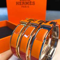 Hermes首飾品 愛馬仕對版CLIC琺瑯彩H手鐲 Hermes情侶款高版本手鐲手環  zgh1586