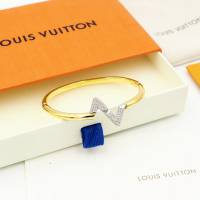 Louis Vuitton新款飾品 路易威登Volt系列手鐲 LV金色女款手鐲  zglv1878