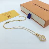 Louis Vuitton新款飾品 路易威登愛心鎖項鏈 LV金色愛心鎖滿鑽鎖骨鏈  zglv2234