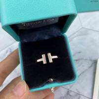 Tiffany飾品 蒂芙尼女士專櫃爆款T Square貝母雙t開口戒指 Tiffany鑲嵌白色珍珠母貝V金戒指  zgt1620