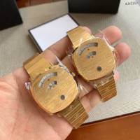 古馳鋼帶手錶 Gucci新款中性石英腕表  gjs2150