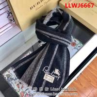 BURBERRY巴寶莉官網爆款 2018秋冬專櫃最新羊羔絨圍巾 男女情侶款 LLWJ6667
