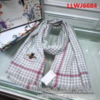 GUCCI古馳官網 18年秀場小千鳥格羊絨長圍巾 LLWJ6684