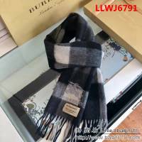 BURBERRY巴寶莉頂級品質 巴家經典格子圍巾 男女同款 LLWJ6791